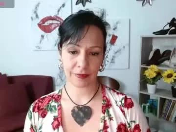 dakota_jobs — | Cambiar Atuendo Por Pijama Sexy  en cmara (Change outfit for sexy pajamas in camera) * 896 tks left * | #mature #milf #colombiana #lovense #natural |
