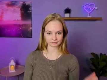 dakota_night_ — GOAL: dance [24 tokens remaining] Welcome to my room! #beautiful #blonde #shy #cute #new