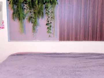 Freechat dakotaferreti on Chaturbate