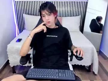 dan_copers — naked [120 tokens left] I'm back! Come and greet   #femboy #18 #new #teen #socks