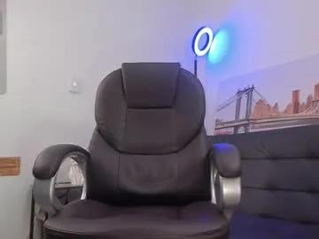 dash_bukoski — Cumshow when goal is reached. #bigcock #lovense #feet #muscle #findom [1111 tokens remaining]