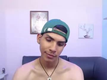 david_925_ — GOAL: Get naked, sensual striptease [15 tokens remaining] WelCUM guys!Tip menu is active /tipmenu to see it #latino #bbc #feet #bigdick #18
