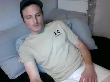 dee4dayz19 — Freechat on Chaturbate