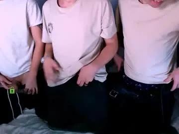 den_rich — GOAL: make me happy [55 tokens remaining] Welcome to my room! #cute #bigcock #tease #gay #sph