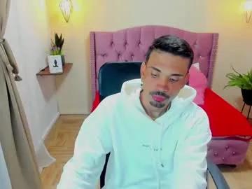 dereck_andrew_ on Chaturbate 