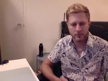 derekcl1 on Chaturbate 