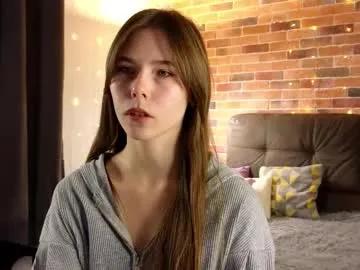 deyvessa — GOAL: Playing with the neck [43 tokens remaining] Hi, I'm Kira. WELCOME. Let's give each other unforgettable emotions!THUMBS UP #shy #skinny #18 #smalltits #natural
