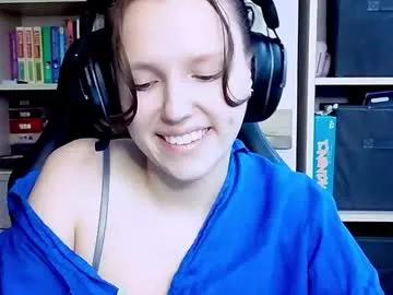 diana_back3 — GOAL: Show panties [399 tokens remaining] Welcome to my room! #feet #smalltits #young #skinny #18