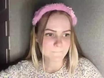 Freechat divine_hannah on Chaturbate