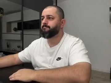 Freechat dravenpeak on Chaturbate