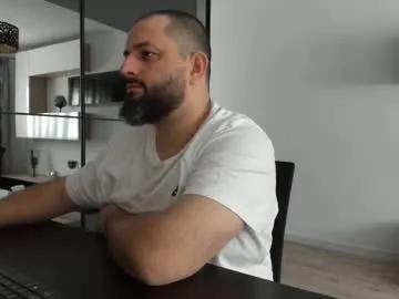 Freechat dravenpeak on Chaturbate