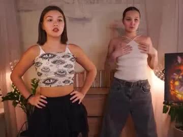 dulceedgin — GOAL: Show our long tongue [25 tokens remaining]  Hello guys Georgia here and im #new and #shy model on CB Welcome and lets have fun #asian #18 #bigass