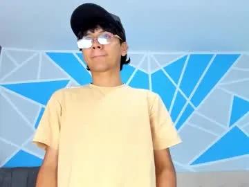 elchino_69 — GOAL: Masturbate x10min 111 [1000 tokens remaining] Welcome to my room! #feet #young #18 #cumshow #new