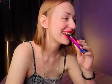 elenefrail on Chaturbate 