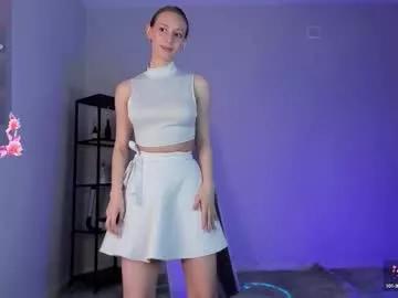 Freechat elfiecollins on Chaturbate