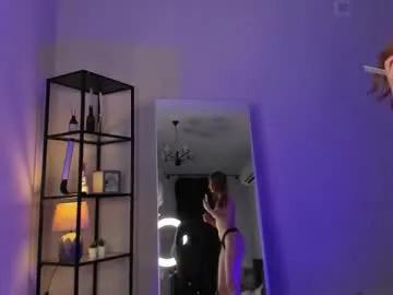 Freechat elfiecollins on Chaturbate