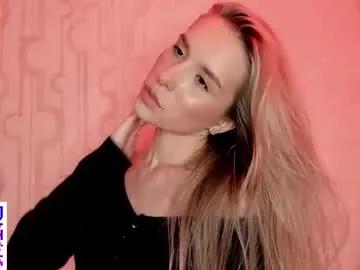 elysia_xo — GOAL: Hey Elysia [10 tokens remaining] What is under the top?  #new #teen #blonde #shy #skinny