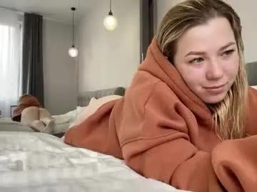 emberbunny — Finger pussy  #new #feet #bigboobs #bigbutt #privates [1330 tokens remaining]