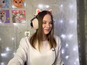 emelinekinloch — first day ! Goal:Show my color eye #skinny #new #young #shy #18 [24 tokens remaining]