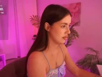 Freechat emiliyaroude on Chaturbate