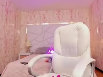 emilywhinfre — GOAL: blowjob [30 tokens remaining] The fun is about to begin... I'm live and I want you to be part of my naughty world  #anal #deepthroat #squirt #bigass #feet