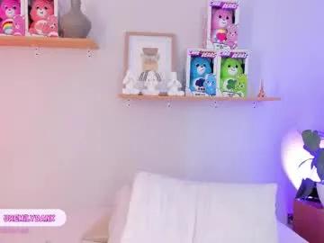 Freechat emilyy_bank on Chaturbate