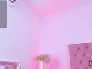 Freechat emilyy_bank on Chaturbate