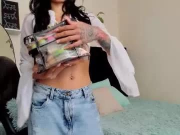 Freechat emmabridgerton on Chaturbate