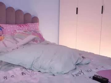 Freechat entya on Chaturbate