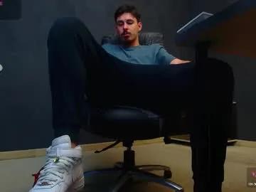 Group enzorace on Chaturbate