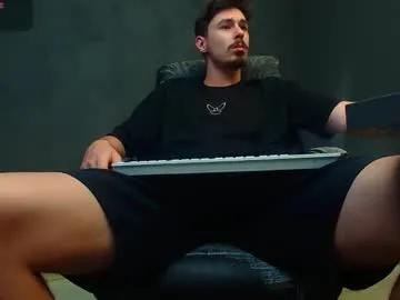 Group enzorace on Chaturbate