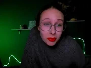 erica_breeze — GOAL: show ass [199 tokens remaining] Welcome to my room! #new #young #sph #smalltits #c2c