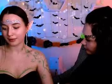 erica_breeze — GOAL: show panties [150 tokens remaining] Welcome to my room! #halloween #young #shy #nonude #c2c