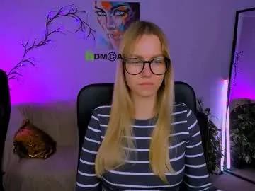 esma_shine — 'CrazyTicket': Show in progress. hot topless teasing . Tip 150 tokens to see the show.  Type /cmds to see all commands.