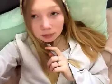 eugenakhouri — Goal:under boobs hi, I'm new here will be glad to meet you #new #cute #18 #petite #shy [70 tokens remaining]