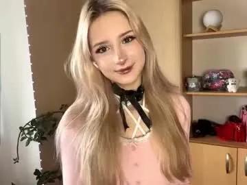 evaqt — Hi! im Eva and im #new here! GOAL:Lower shorts and see me morelove pattern 222tk #18 #skinny #shy #lovense [141 tokens remaining]
