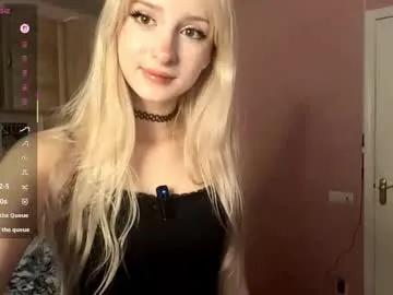 evaqt — Hi! im Eva and im #new here! GOAL:Take Off Skirtlove pattern 222tk #18 #skinny #shy #lovense [234 tokens remaining]