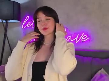 evelina_howell — Freechat on Chaturbate