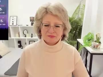 Freechat evelynblissful on Chaturbate