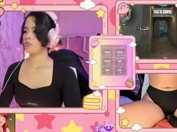Freechat evelynluxye on Chaturbate