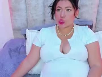 Freechat fatima_essence on Chaturbate