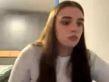 fernebohnenblust — Goal: I show my neck close to cam! I am new here and your support is very important to me! Thank you! ^^ #teen #18 #cute #new #shy [40 tokens remaining]