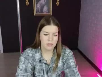 fierykim — to start a great stream  [18 tokens left] Hello everyone, today is my third day, welcome to my room #bigboobs #18 #new #curved #bbw