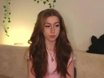 fondadellacioppa — Hello ! My name is Bella! goal : kiss u  : i'm #new, #blonde #tee #18 and #shy! n [25 tokens remaining]