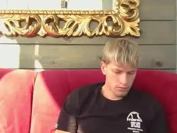 frame_tamer888 — Freechat on Chaturbate