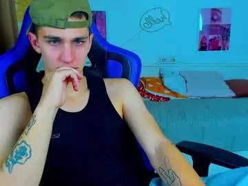 Freechat frank_mooree on Chaturbate