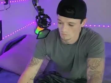 frankoafterdark — cumshow #cum #muscle #young #new #bigass [2000 tokens remaining]