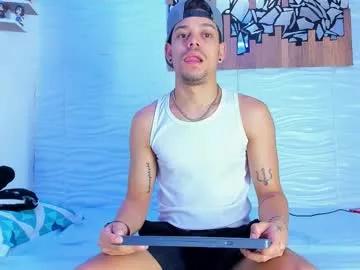 friendsofeverything_ — Friendsofeverything_'s room #cum #latino #bigdick #pvt #guy