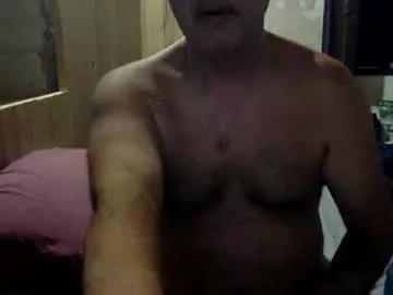 Freechat futbolin95 on Chaturbate