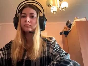 garnettdelbo — GOAL: biggest smile [8 tokens remaining] Welcome to my room! #new #18 #cute #shy #teen